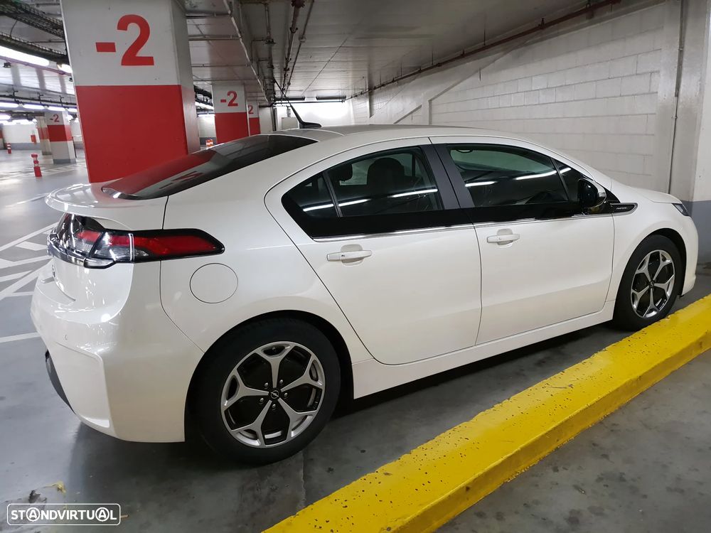 Opel Ampera - 2