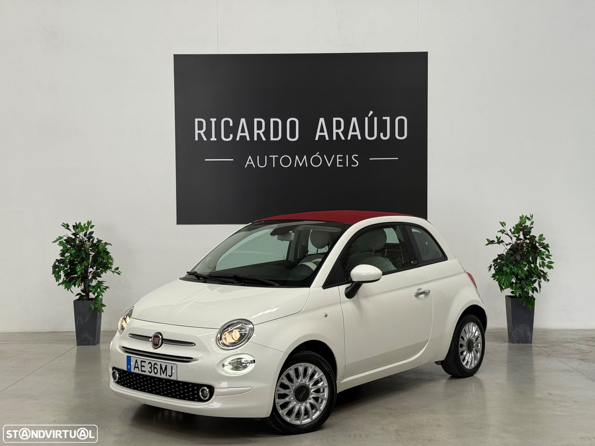 Fiat 500C 1.0 Hybrid Lounge - 1