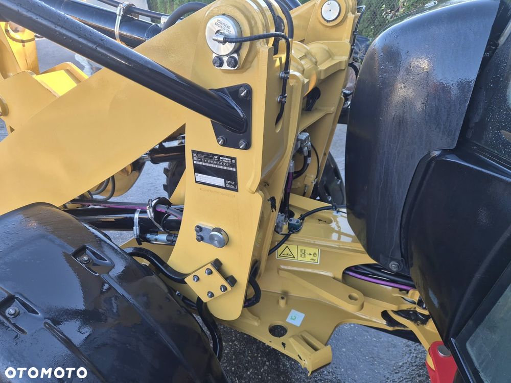 Caterpillar 908M CAT 906 JAK NOWA 700h rok 2022 1000mth - 20