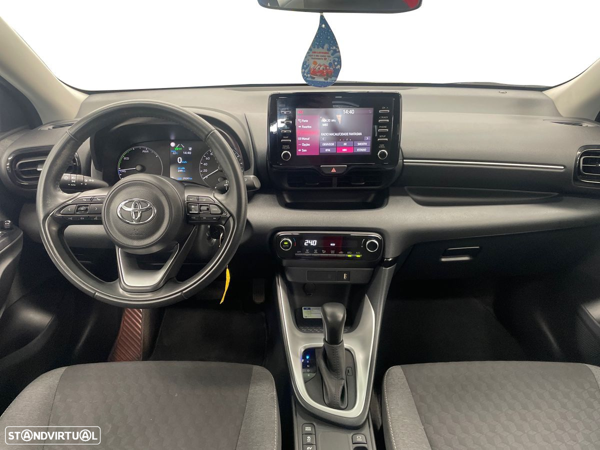 Toyota Yaris - 8