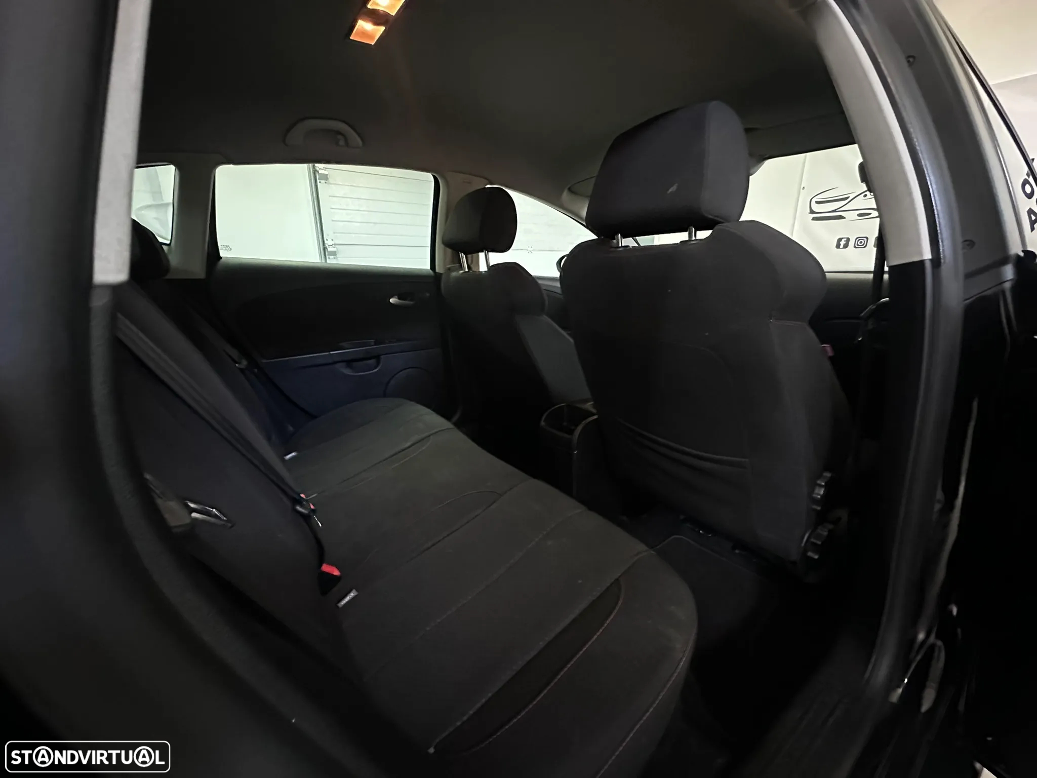 SEAT Leon 2.0 TDI FR DPF - 17