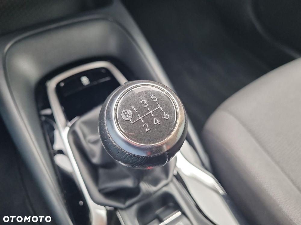 Toyota Corolla 1.5 Comfort - 22