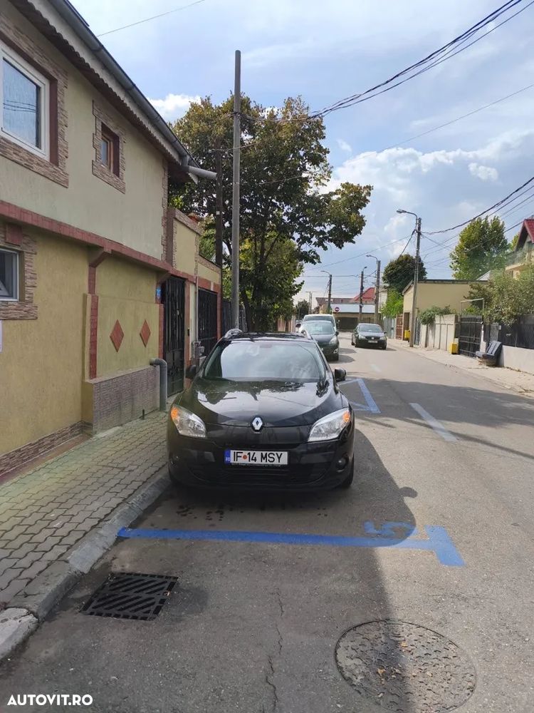 Renault Megane Grandtour dCi 130 FAP Dynamique - 1
