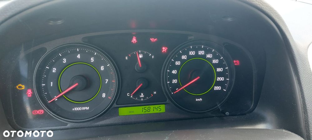 Chevrolet Captiva 2.4 LS 5os - 11