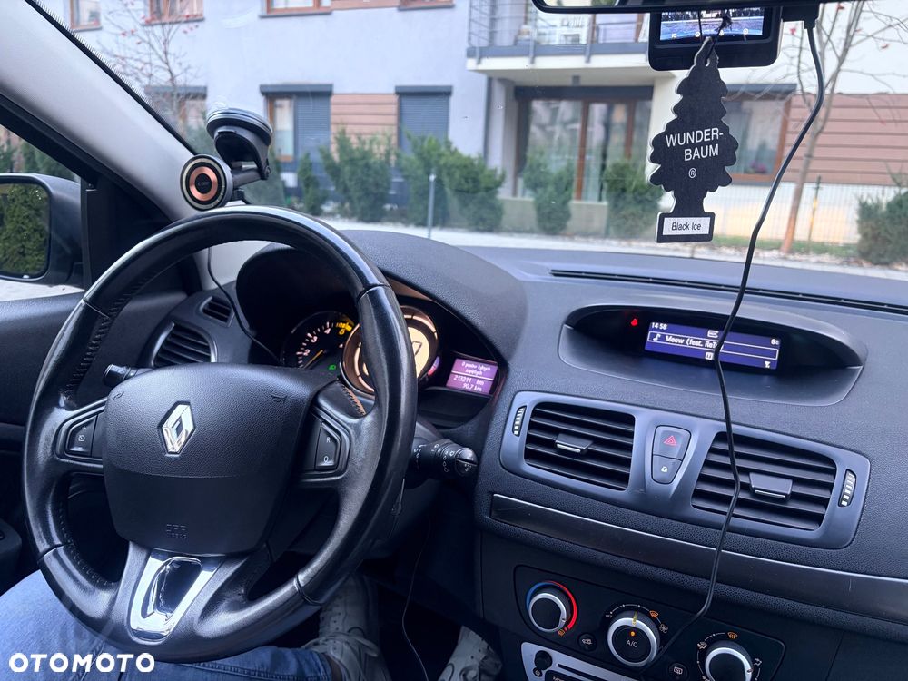 Renault Megane 1.5 dCi Zen - 12