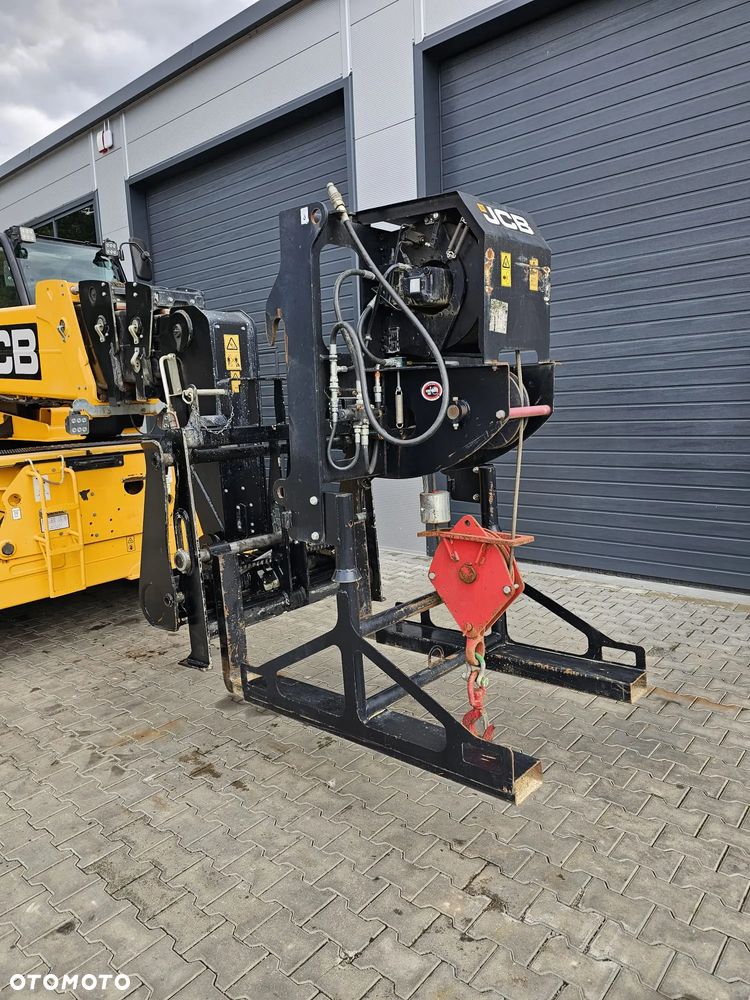 JCB 555P210R 2023r 874h - 17