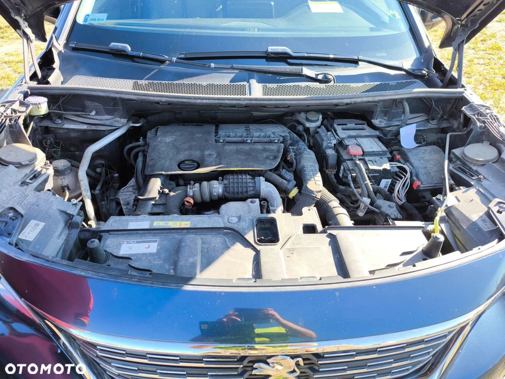 Peugeot 5008 BlueHDi 120 Allure - 12