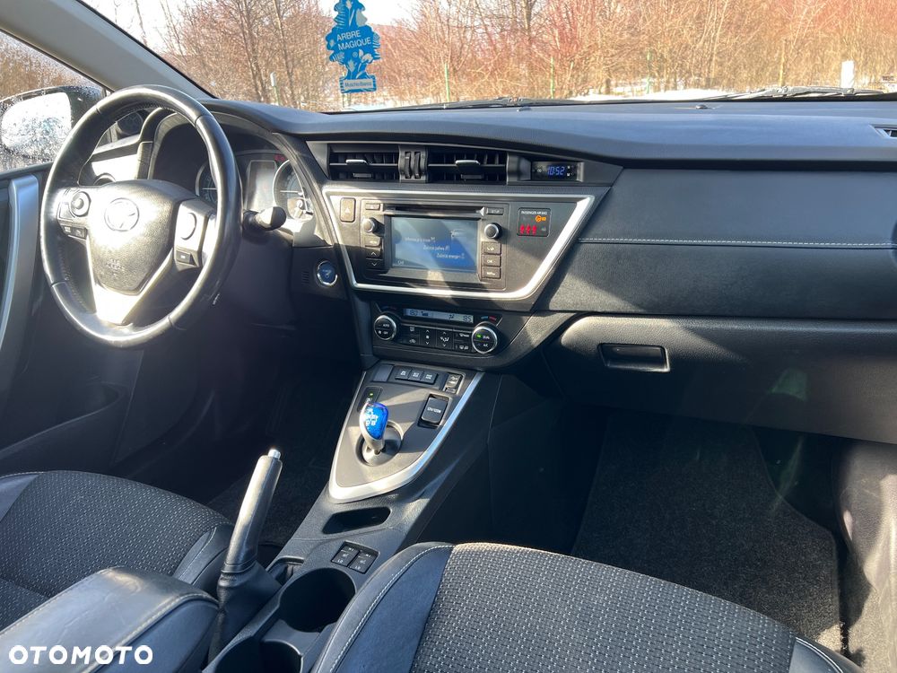 Toyota Auris 1.8 HSD Prestige NAVI - 12
