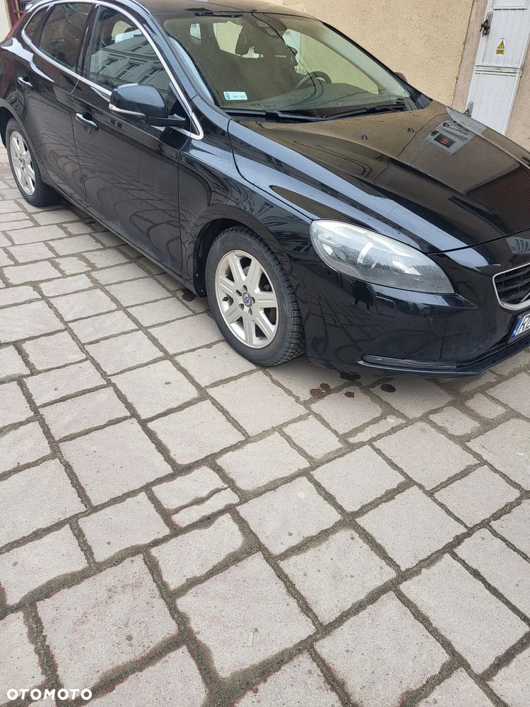 Volvo V40 D2 Base - 3