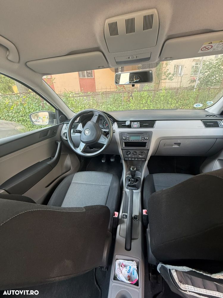 Skoda RAPID 1.2 TSI Active - 5