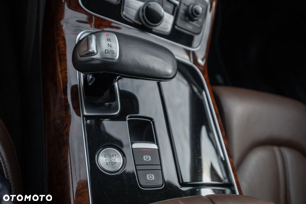 Audi A8 4.2 TDI Quattro - 37