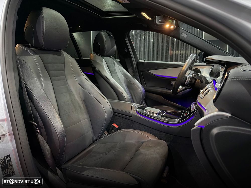 Mercedes-Benz E 300 9G-TRONIC AMG Line - 39