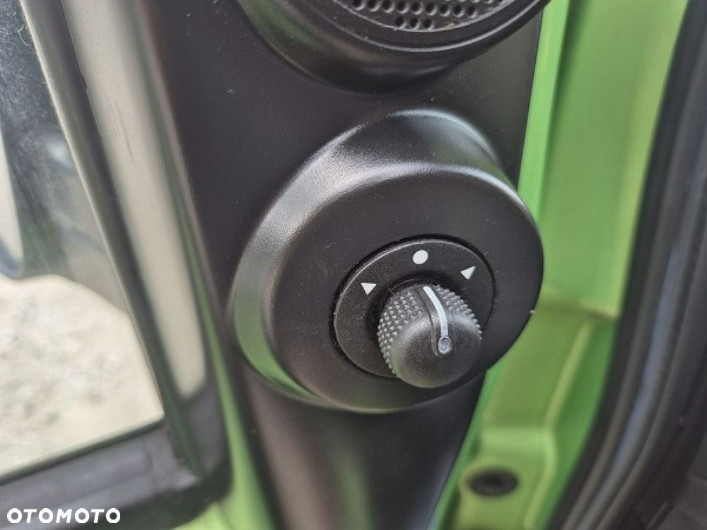 Fiat Qubo - 17