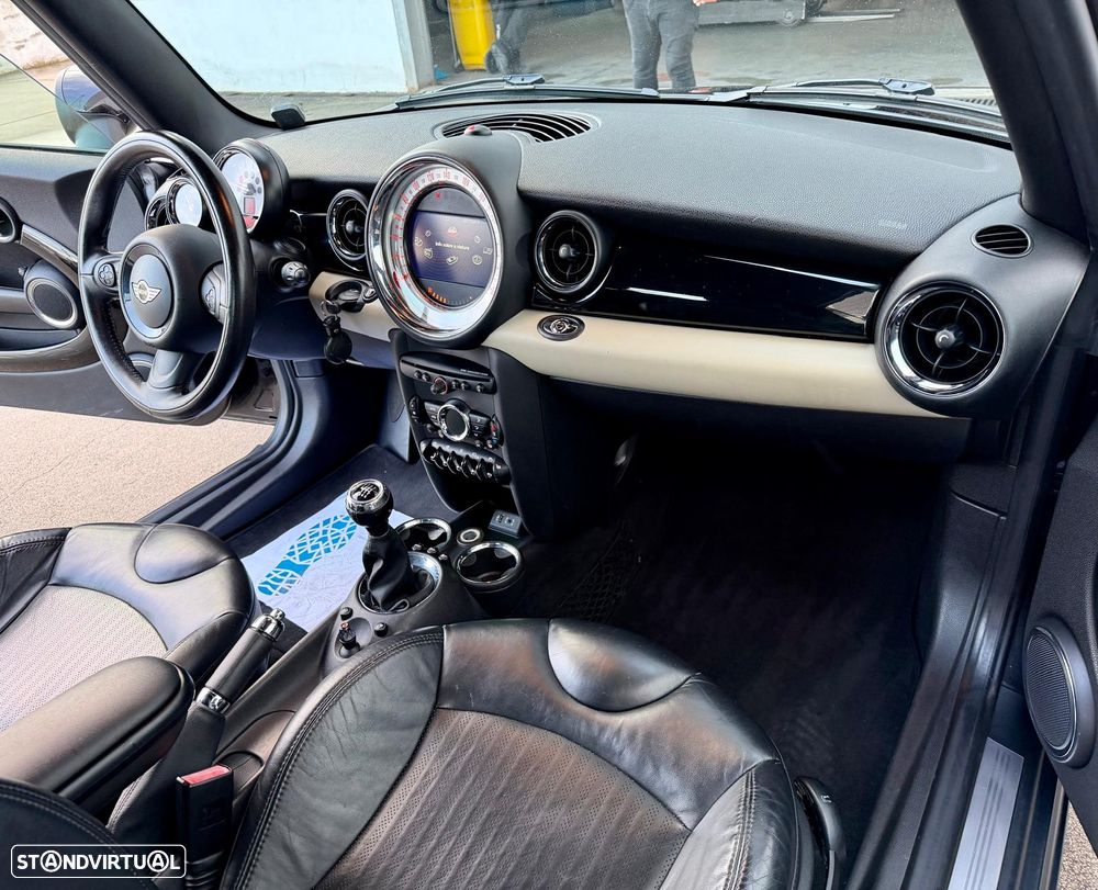 MINI Cabrio Cooper D - 10