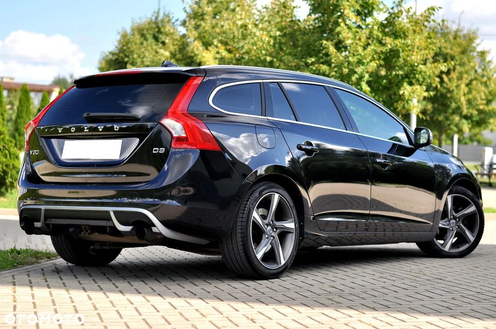 Volvo V60 D3 Geartronic RDesign - 4