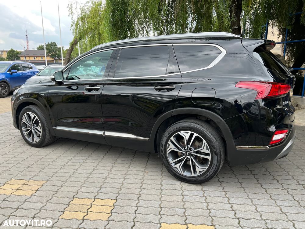 Hyundai Santa Fe 2.2 CRDi 4WD 8AT Luxury - 14