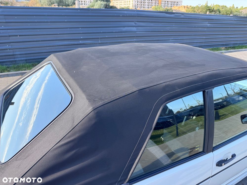 Volkswagen Golf - 14