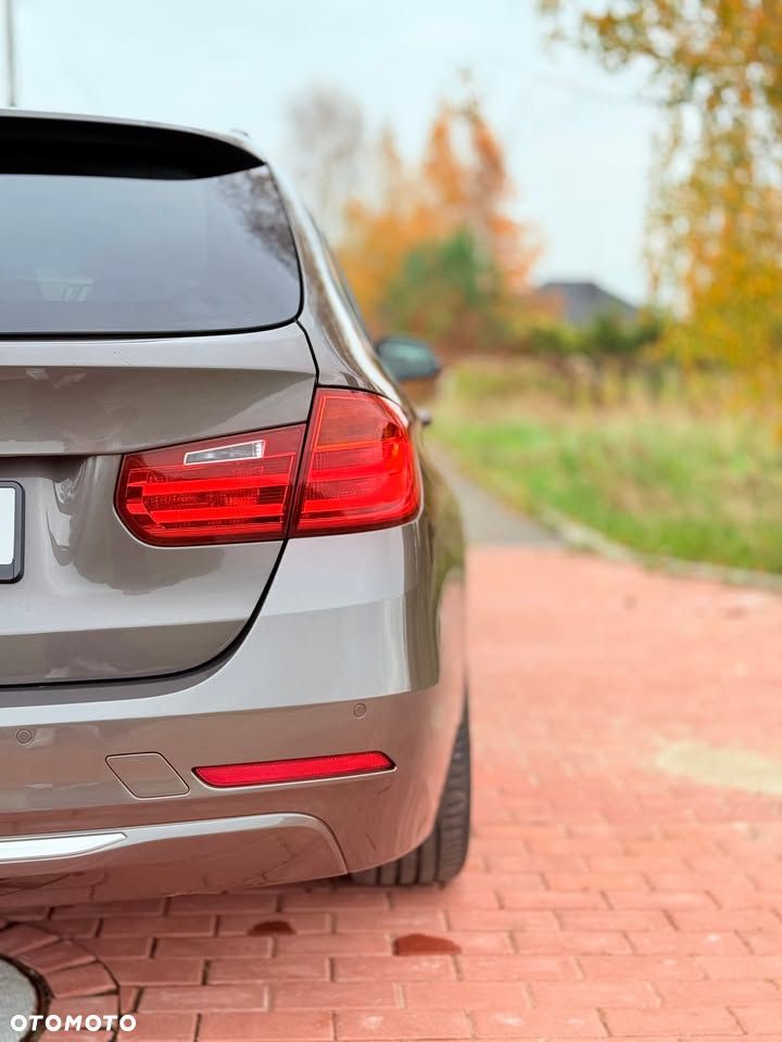 BMW Seria 3 320d xDrive - 6
