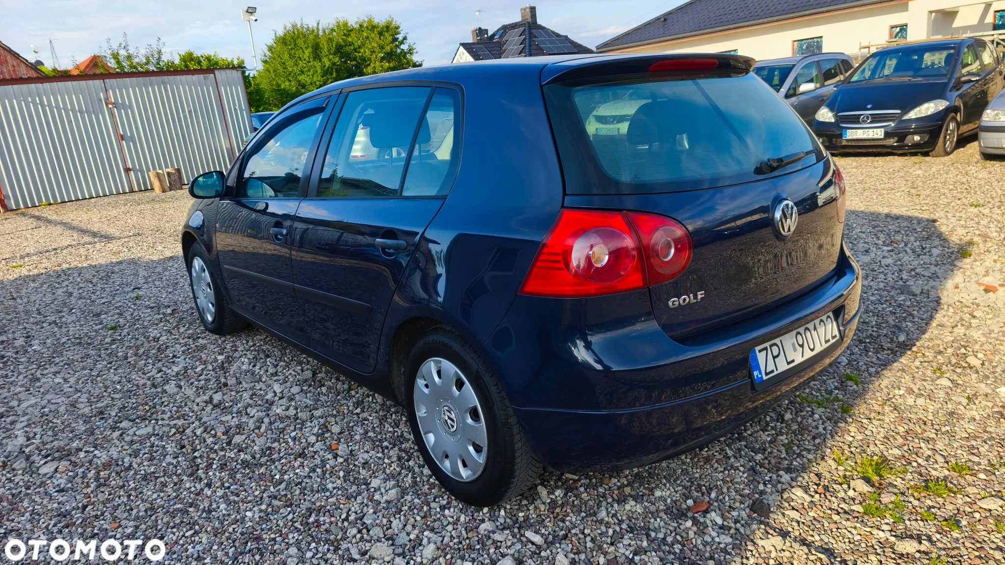 Volkswagen Golf - 11
