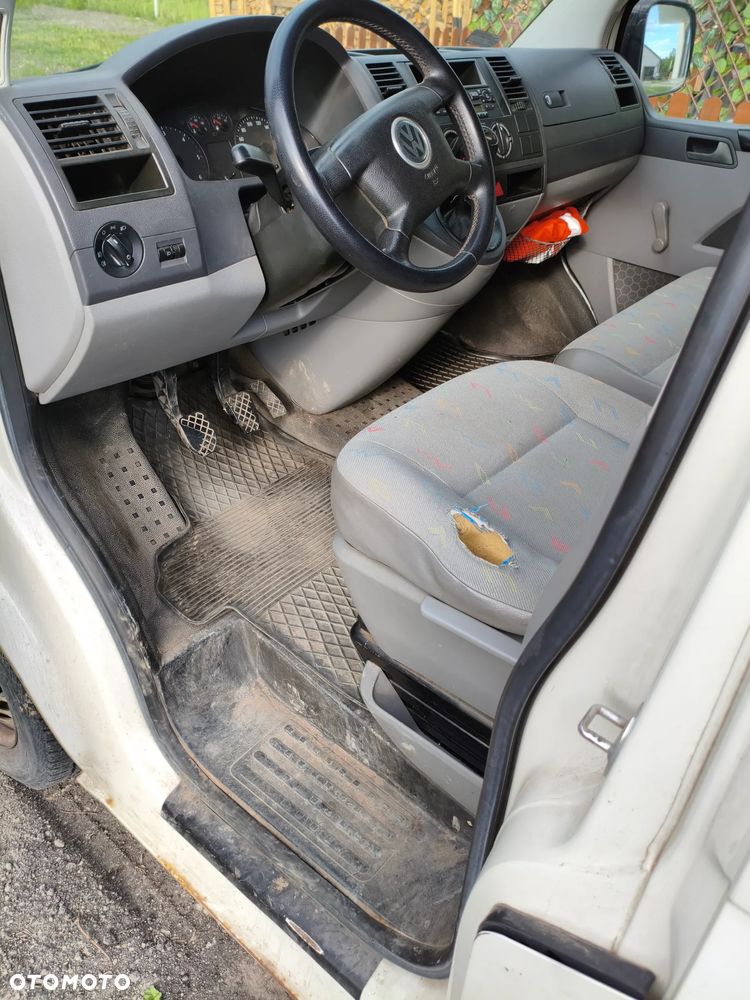 Volkswagen Transporter - 9