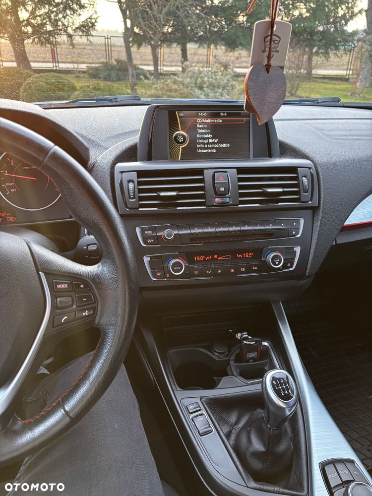 BMW Seria 1 118i Sport Line - 11