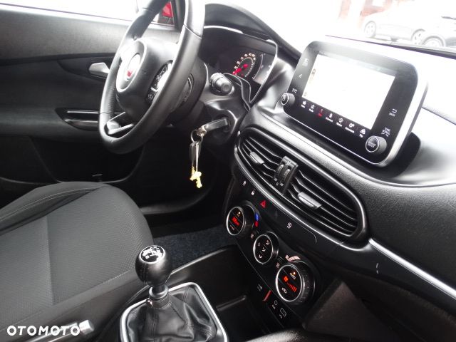 Fiat Tipo 1.6 MultiJet Business Line - 29