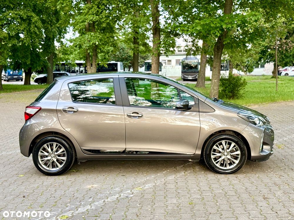Toyota Yaris 1.5 VVT-i Club - 28