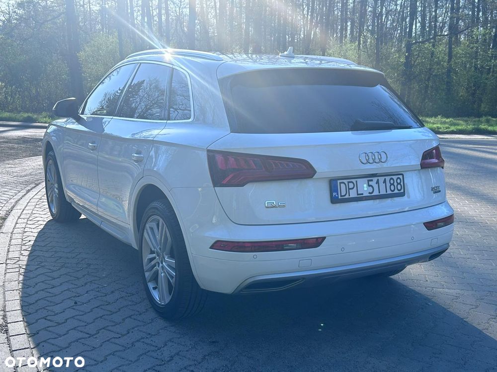 Audi Q5 2.0 TFSI Quattro S tronic design - 3