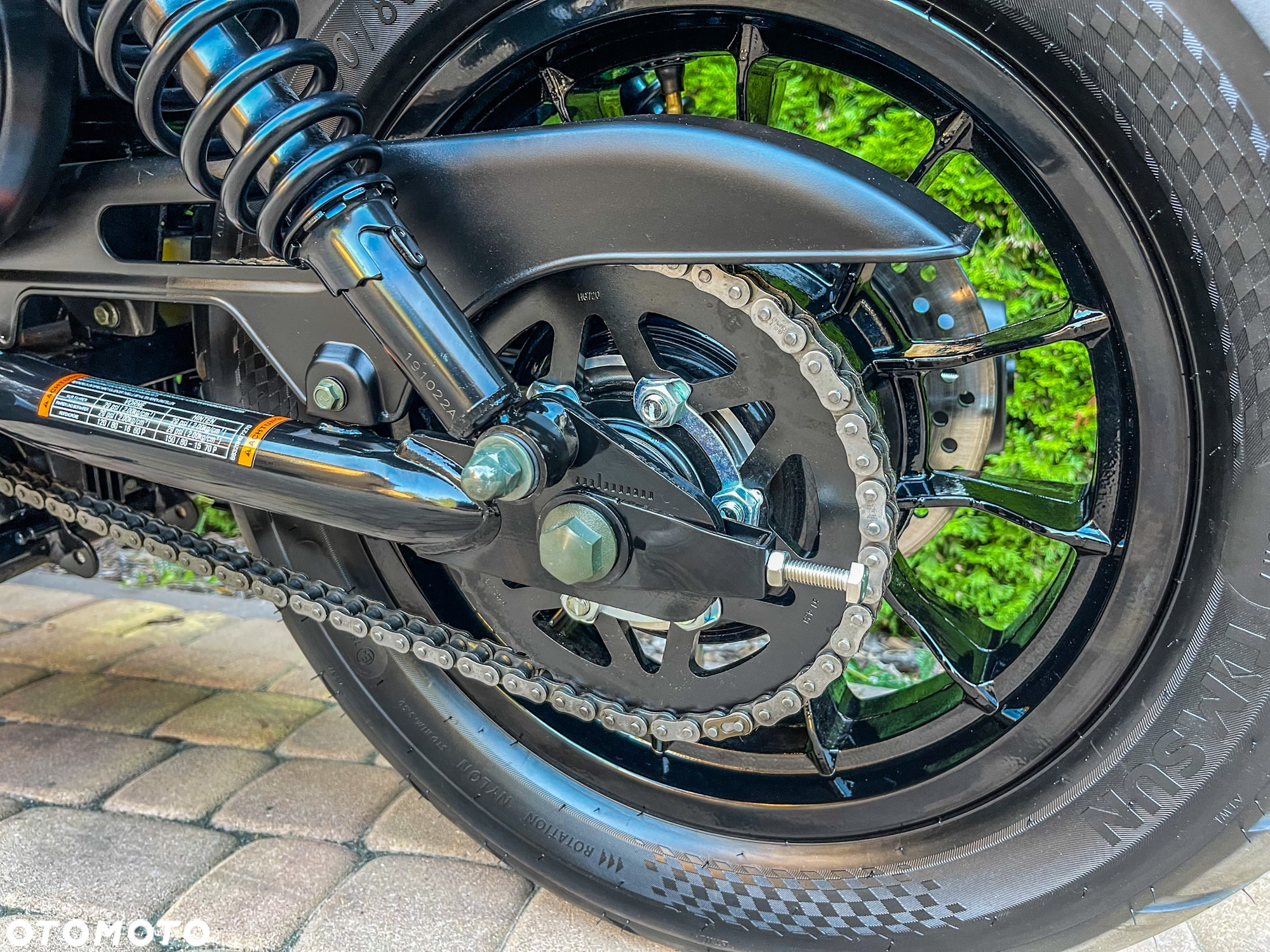 Hyosung GV - 8
