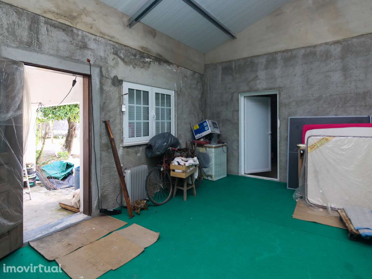 Moradia T3 com Quintal Garagem e Anexo - Grande imagem: 2/19