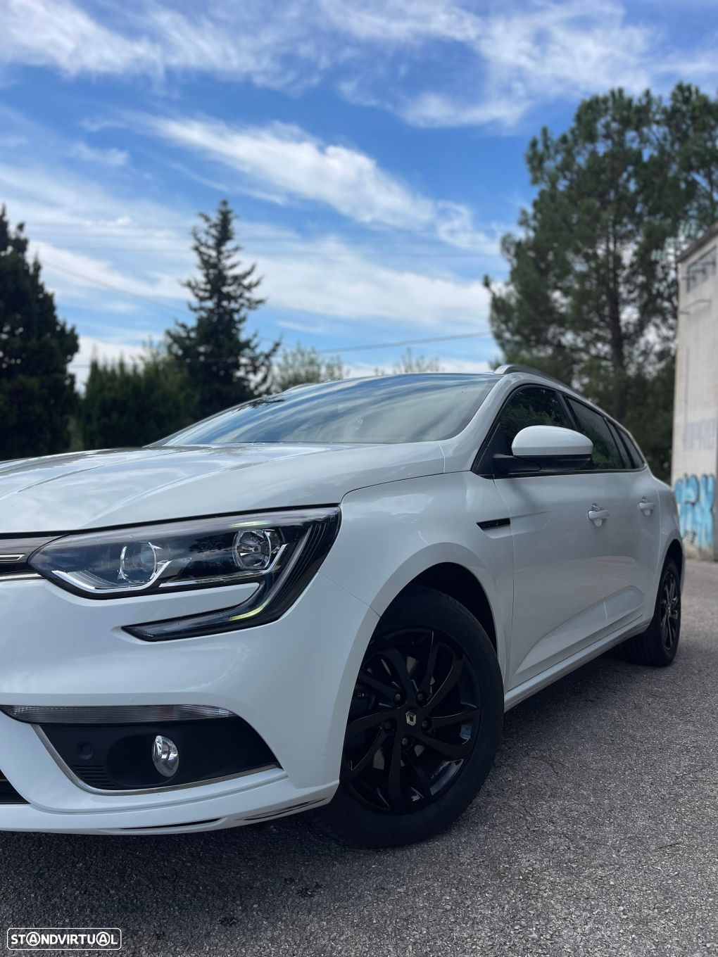Renault Mégane 1.5 Blue dCi Limited - 4