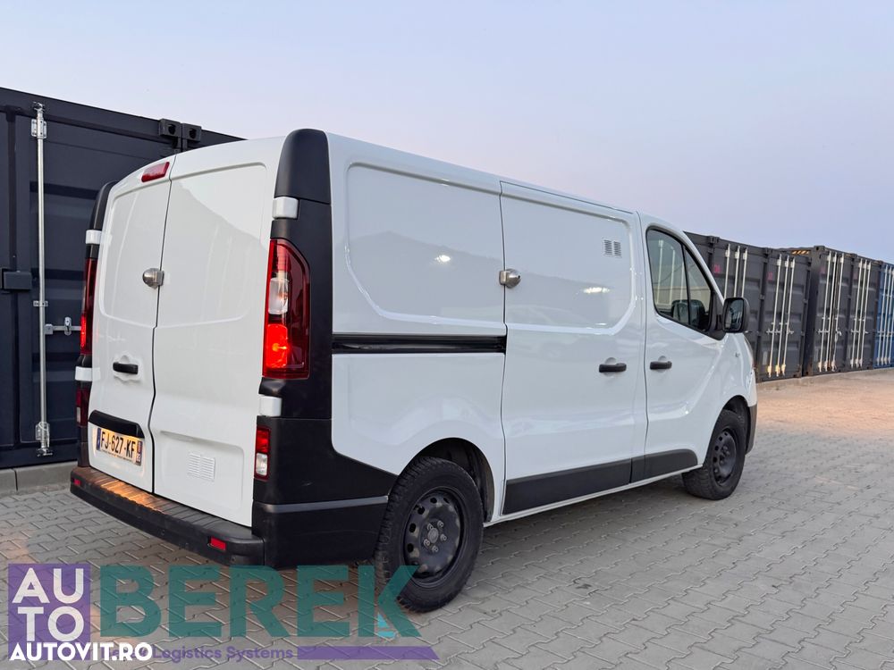 Renault Trafic - 13
