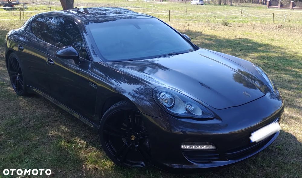 Porsche Panamera 4 PDK - 19
