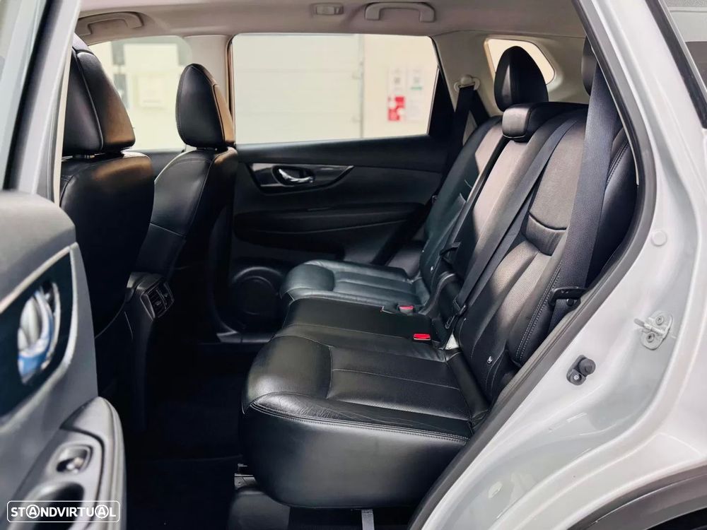 Nissan X-Trail 1.6 dCi Tekna Xtronic - 46