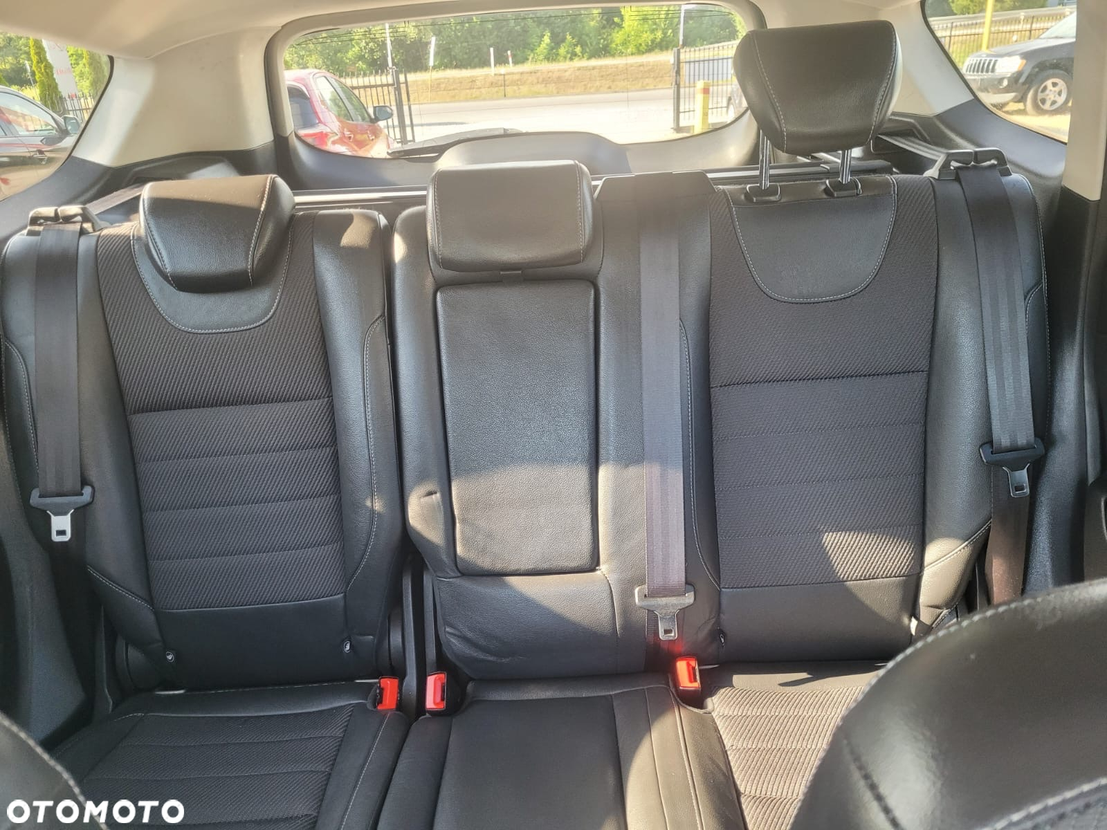 Ford Kuga - 19