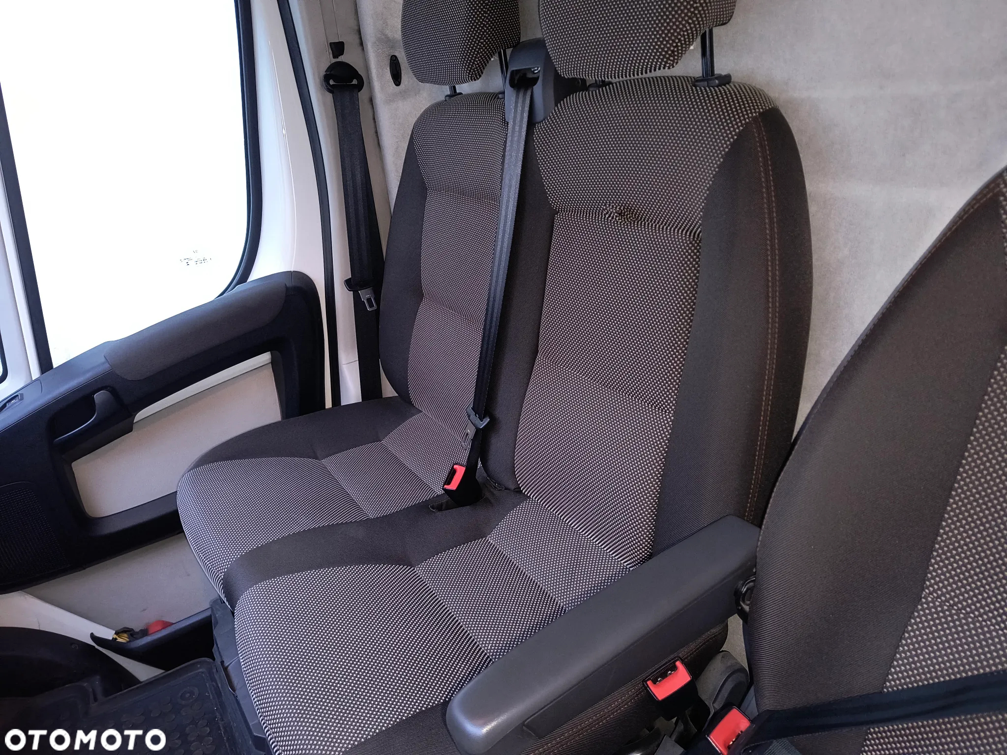 Peugeot Boxer - 4