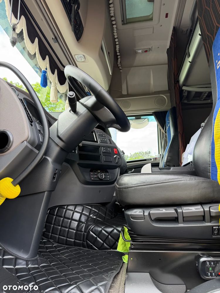 DAF 106 XF - 7