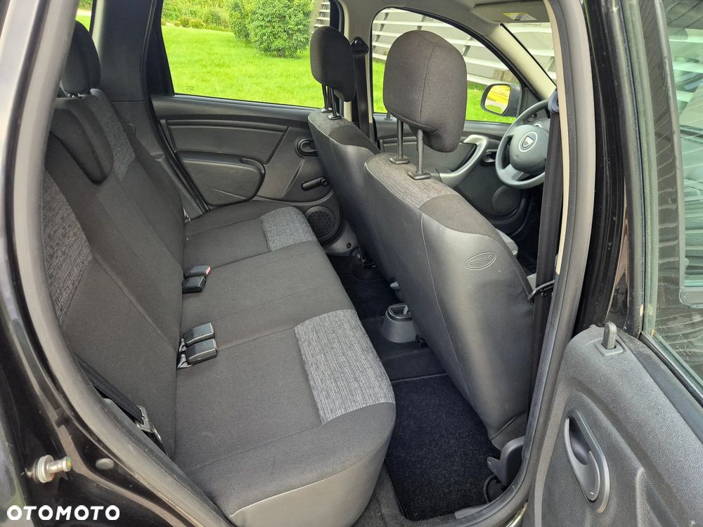 Dacia Duster 1.6 16V 4x2 Laureate - 19