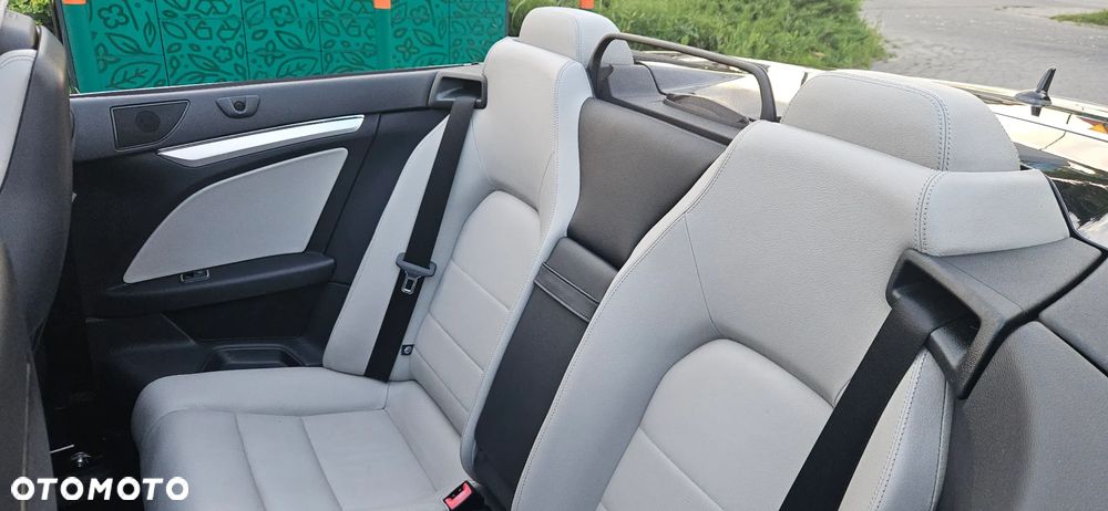 Mercedes-Benz Klasa E 200 CGI BlueEFFICIENCY Automatik Avantgarde - 33
