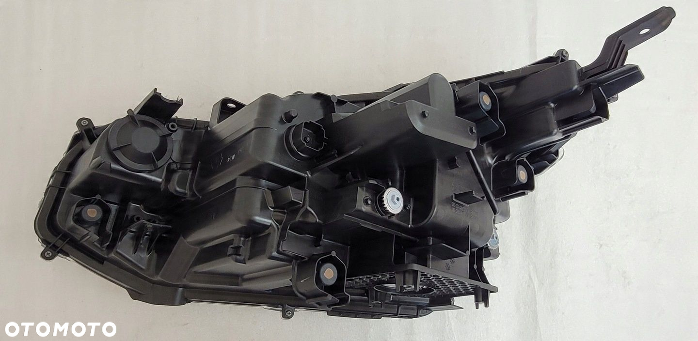 LAMPA PRAWA PRZÓD TOYOTA YARIS CROSS FULL LED 2020- KOITO 0D-314 - 11