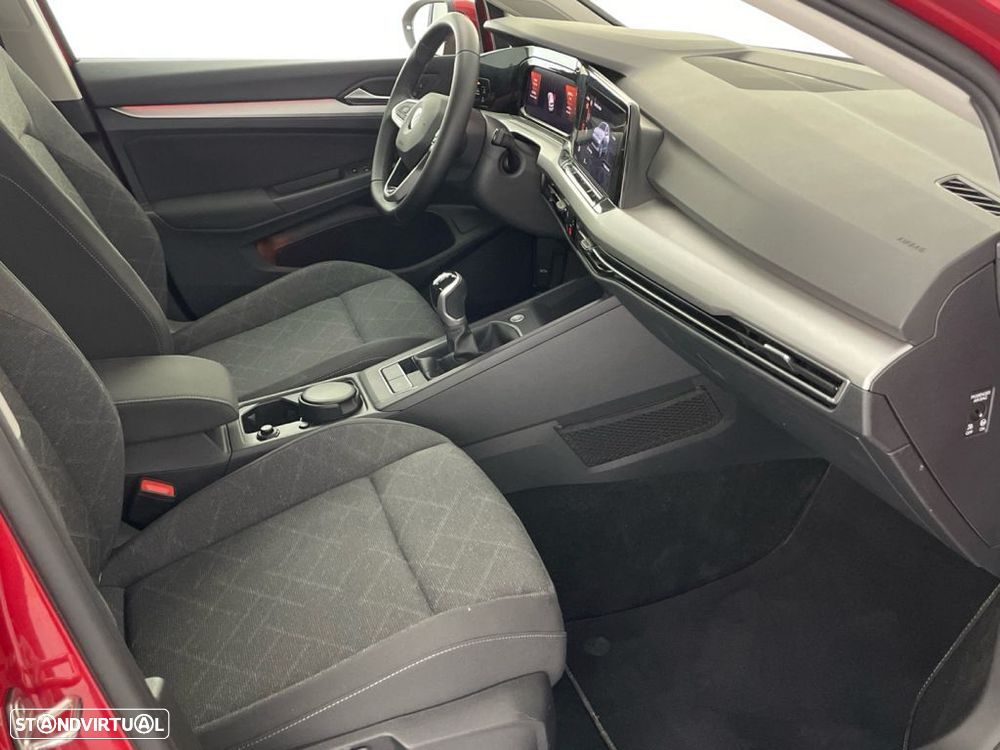 VW Golf 1.0 TSI Life - 21