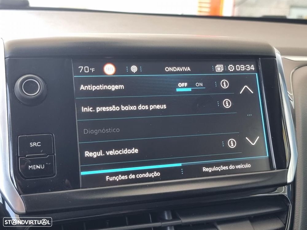 Peugeot 208 1.2 PureTech Signature - 28