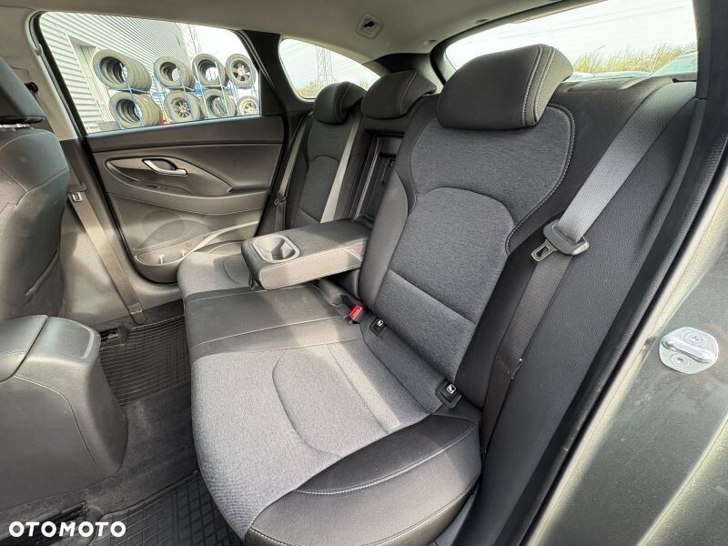 Hyundai i30 1.5 T-GDI 48V Smart DCT - 19