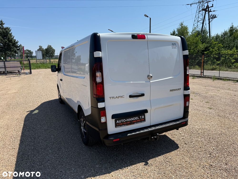 Renault Trafic - 10
