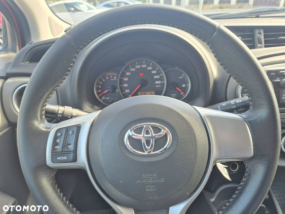 Toyota Yaris 1.0 Luna - 13