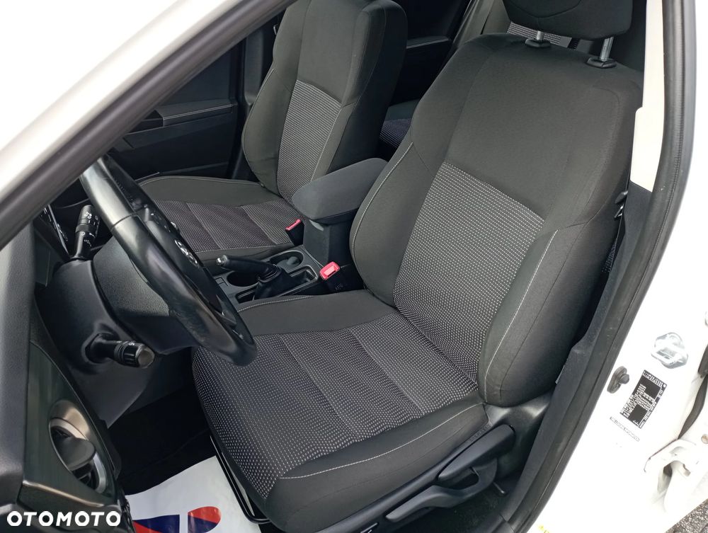 Toyota Auris 1.6 Valvematic START Edition - 20
