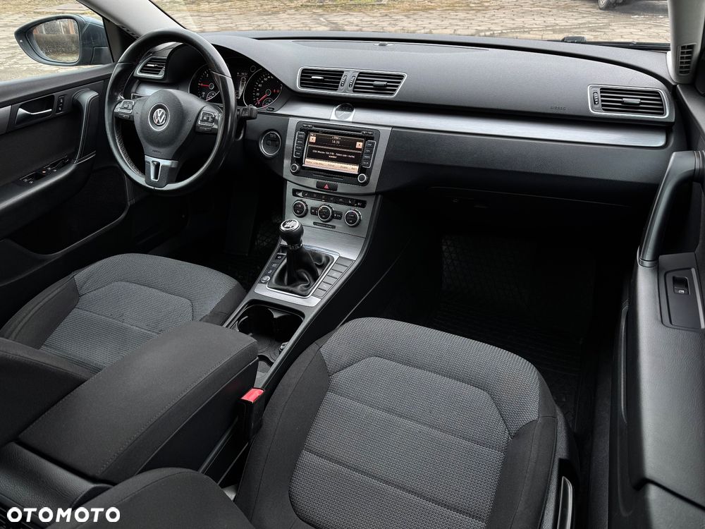 Volkswagen Passat 2.0 TDI Highline - 7