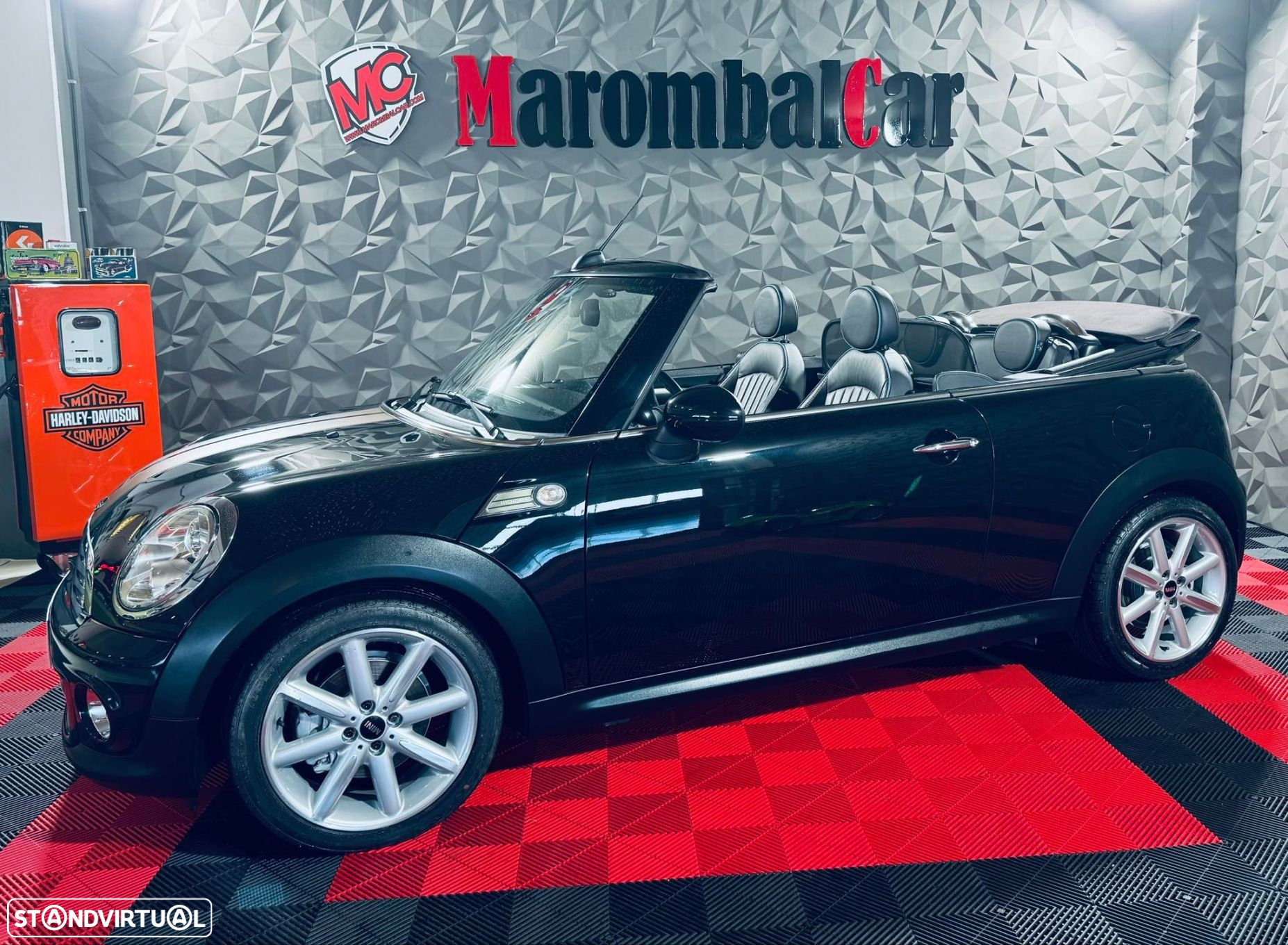 MINI Cabrio Cooper D - 13