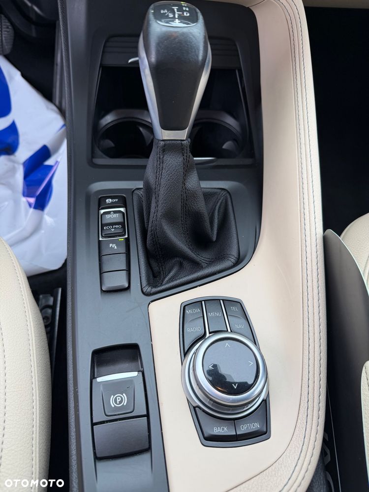 BMW X1 - 17