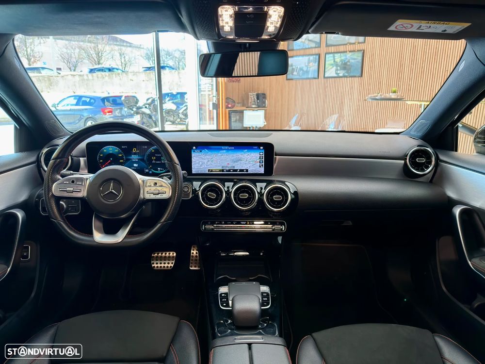 Mercedes-Benz A 250 e Style Plus - 2